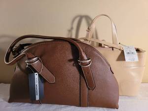 lot 47 image: Vani and Etienne Aigner handbags (New wtags)