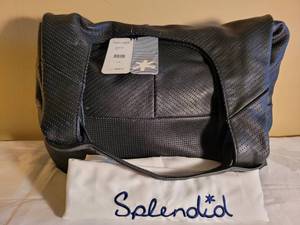 lot 63 image: Liz Claiborne and Splendid bags