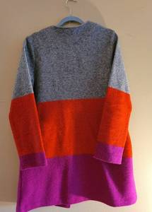 lot 143 image: Color-blocked MAX Studio Wool Sweater