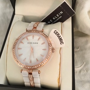 lot 79 image: Anne Klein Bracelet Watch