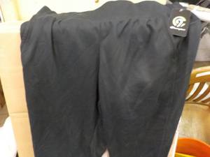 lot 63 image: Mens XL Champion ...