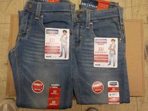 lot 100 image: 2 pair Denizen Levis size 6...