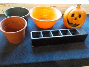 lot 124 image: Pumpkin, Planter, Heavy Stone Candl...