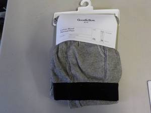 lot 135 image: Good Fellow and Co. thermal Pant si...