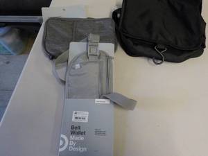 lot 136 image: 3 Travel Bags...