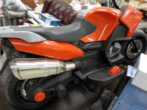lot 217 image: Sports 2 Wheeler- new battery- runs...
