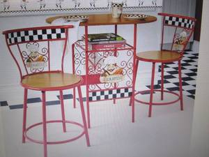 lot 34 image: Happy Chef 3-Piece Bistro Set open ...