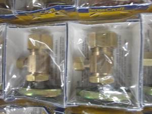 lot 168 image: 4- 5pks Brass Craft Multi-Turn Stop...