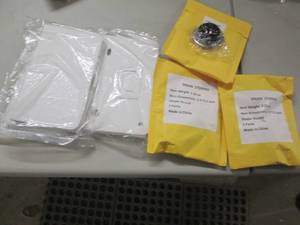 lot 170 image: 3 Drain Stoppers, 3 - 7 inch tablet...
