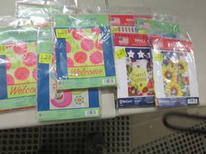 lot 171 image: 8 Small Flags...