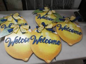 lot 174 image: 5 Welcome Signs  damaged...