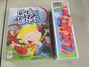 lot 262 image: Chutes & Ladders, Peppa Pig Tumblin...