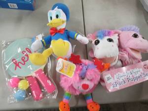 lot 301 image: 4 Assorted Toys...