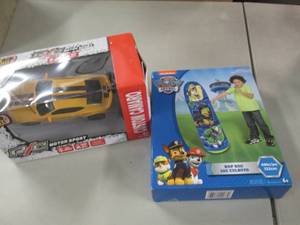 lot 303 image: RC MotorSport, Paw Patrol Bop Bag...