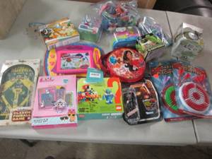 lot 308 image: Lot of Assorted Small Toys...