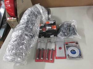 lot 319 image: Airfilters, Tie Bolts etc...