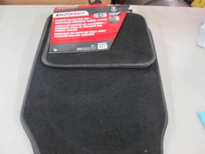 lot 341 image: Autocraft Carpet Floor Mat Set & St...