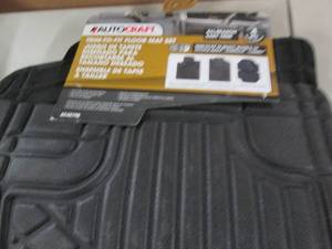 lot 343 image: Autocraft Trim to Fit Mat Set Retai...