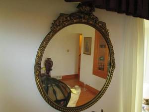 lot 7 image: Ornate mirror 26 wide...