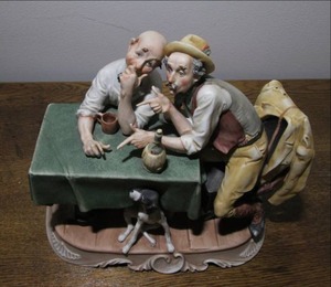 lot 32 image: Decorative porcelain figure...