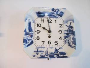 lot 54 image: 8 Day clock, made in Germany...
