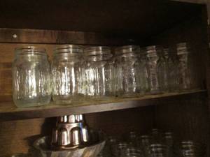 lot 121 image: Canning supplies and more...