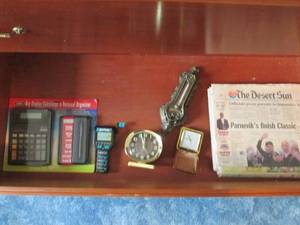 lot 504 image: Contents ONLY of drawer...