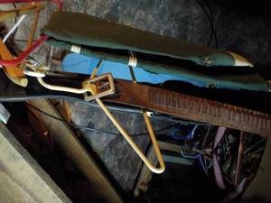 lot 292 image: 2 Gun Cases and Ammunion Belt...