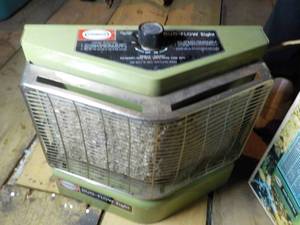 lot 338 image: Duo Flow Propane Flameless 10000 BT...