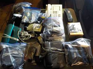 lot 385 image: Electronic Telephone Lot...