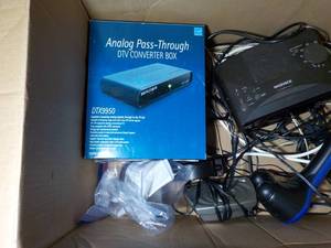 lot 401 image: Electronics Lot...