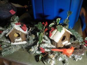lot 444 image: Christmas Dcor and Nutcracker Sol...