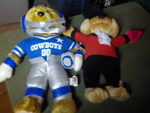 lot 449 image: Stuffed Animals Lot...