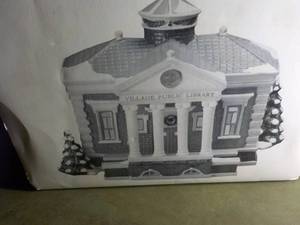 lot 466 image: Snowvillage Public Library...