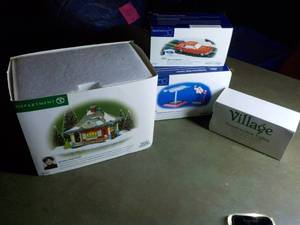 lot 475 image: Dept 56 Accessories...