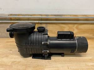 lot 6 image: XTREMEPOWERUS High-Flo 2.0 HP Dual Speed Pool Pump for InAbove Ground 230V 5280 GPH