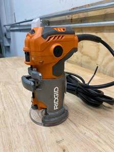 lot 77 image: RIGID 5.5 Amp Corded Compact Fixed-Base Router