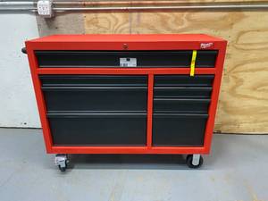 lot 106 image: MILWAUKEE 46 in. 8-Drawer Roller Cabinet Tool Chest in RedBlack Textured