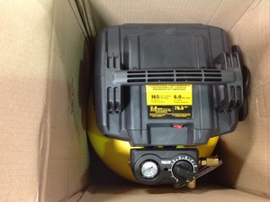 lot 106 image: 6 Gal. 165 PSI Electric Pancake Air Compressor  in good condition