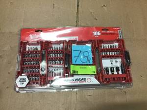 lot 78 image: SHOCKWAVE Impact Duty Steel Driver Bit Set (106-Piece) by Milwaukee  in good condition