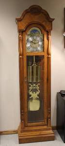 lot 9 image: Grandfather Clock