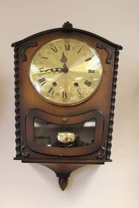 lot 13 image: German Mauthe Clock