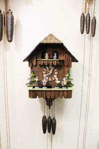 lot 14 image: German Cuckoo Clock Black Forest