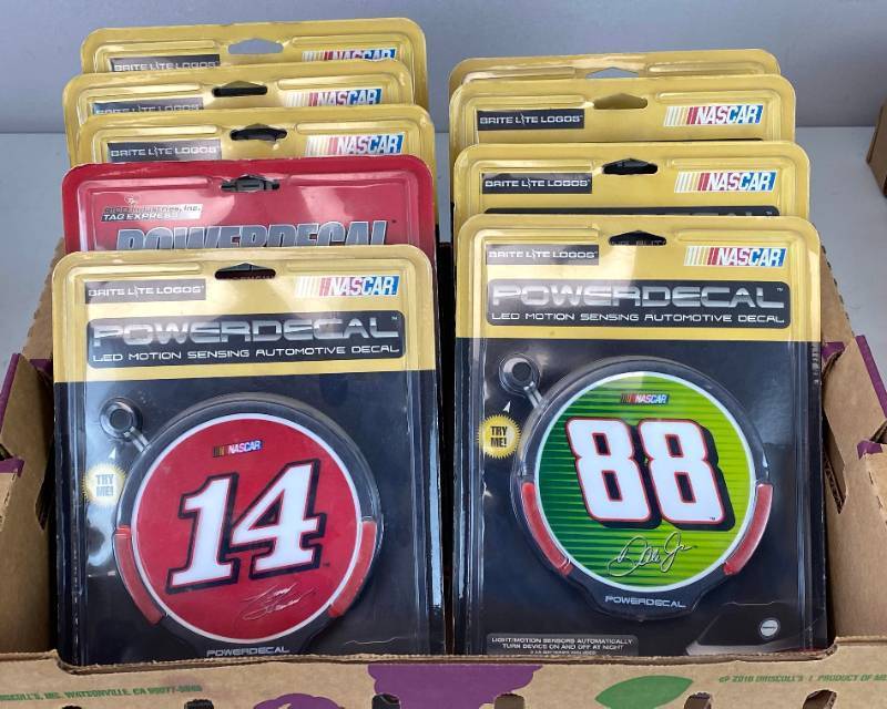 lot 115 image: 9 PowerDecals NASCAR - Stewart, Dale Jr