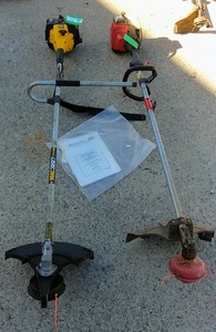 lot 96 image: Two String Trimmers