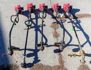 lot 102 image: Lot of String Trimmers