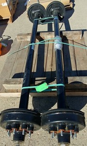 lot 122 image: Trailer Axles