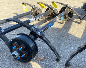 lot 44 image: Trailer Axle