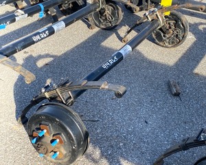 lot 46 image: Trailer Axle