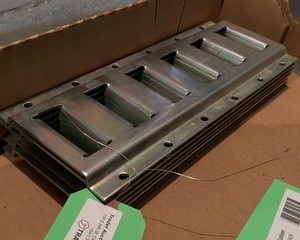 lot 134 image: E Track (Qty 6)